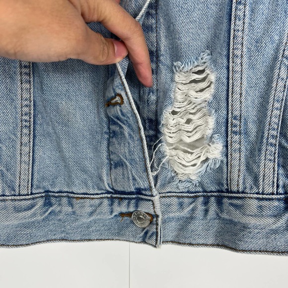 Topshop Moto Size 6 Oversized Very Distressed Light Wash Denim Jacket Blue - Picture 12 of 14